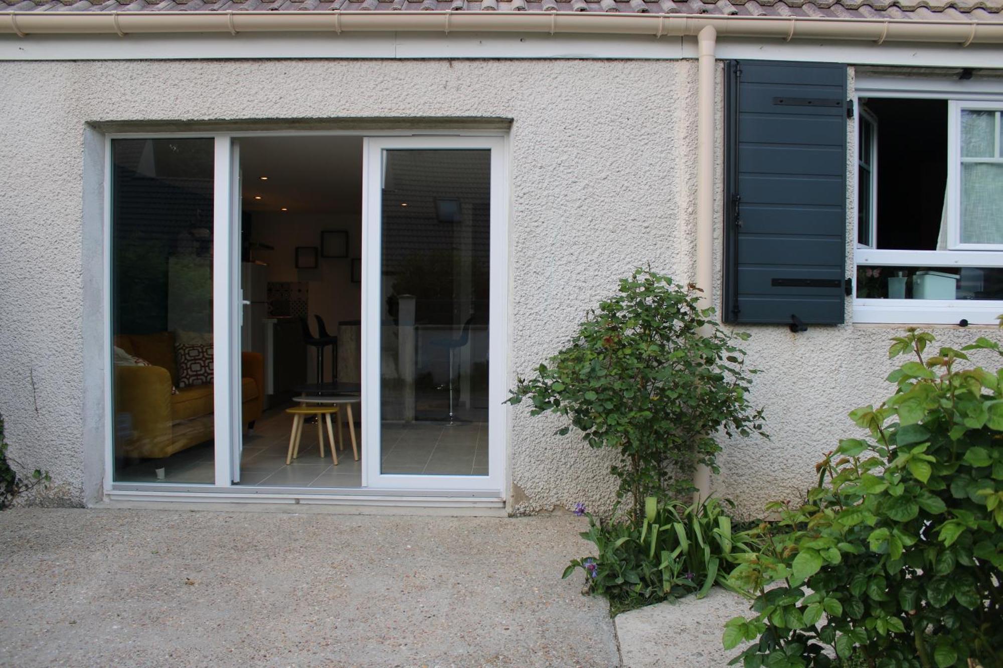 Apartment Bel Neuf Proche Disneyland Et Paris- A Proximite De La Gare De Meaux Villenoy
